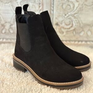 🖤KENSIE - Suede Chelsea Boots - Size 7